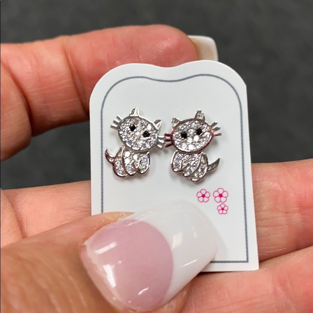 14k gold plated Cat CZ Silver Girls Earrings. - Picture 4 of 6